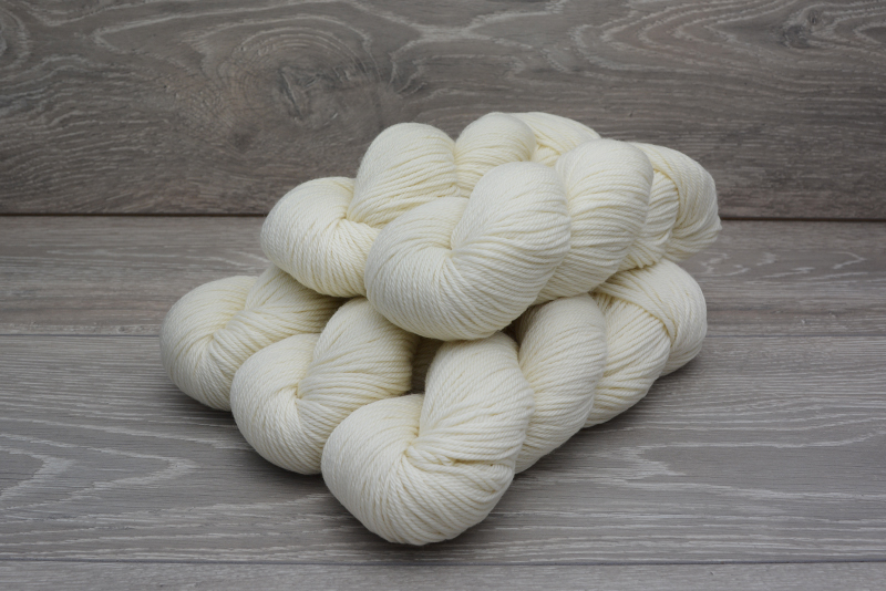 DK Superwash Extrafine (19.5 micron) Merino Wool Yarn 5 x 100gm Pack