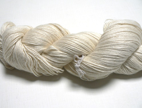 4ply fingering weight 50% Depigmented Yak Fleece 50% Silk 5 x 3.5oz pack