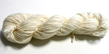 DK weight weight 75% Superwash Wool 25% Nylon 100gm hank