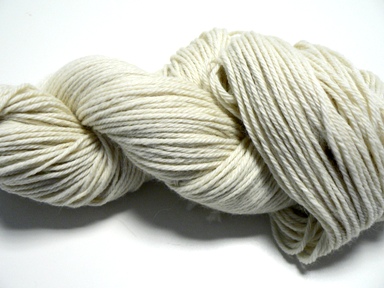 DK weight Baby Alpaca Yarn 3.5oz hank 