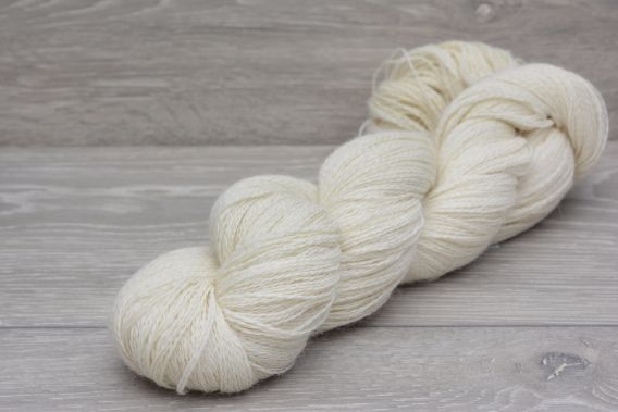 Lace Weight 100% Baby Alpaca Yarn 1 x 100gm hank