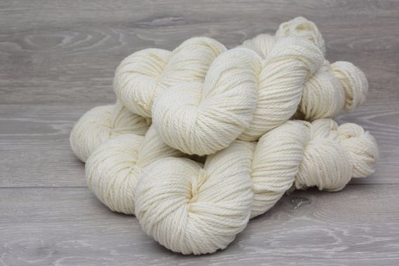 Aran/Worsted Non Superwash Extrafine (19.5 micron) Merino Wool Yarn 5 x 100gm Pack